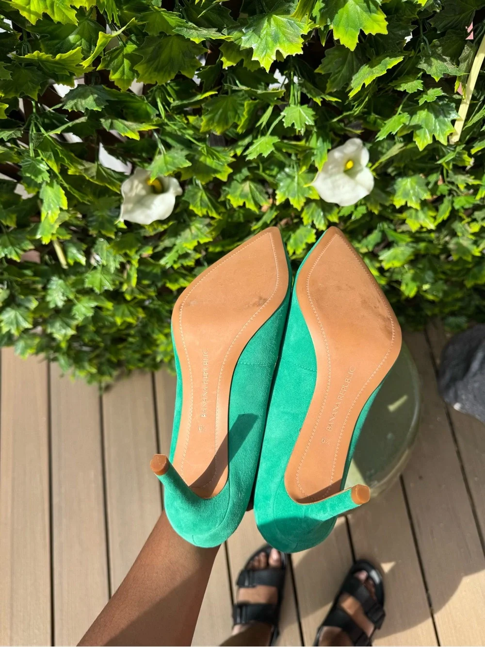 Banana Republic Teal Suede Pointed-Toe Pumps